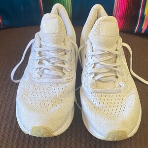 Nike Cream Knit Running Sneakers